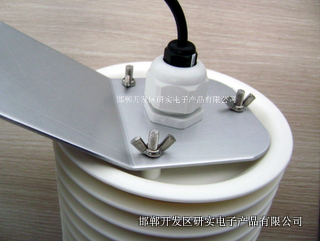 热水检测系统使用的室外温度传感器（含防护罩）