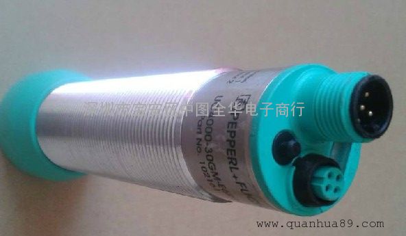 UC4000-30GM-IUR2-V15 倍加福P+F 超声波传感器