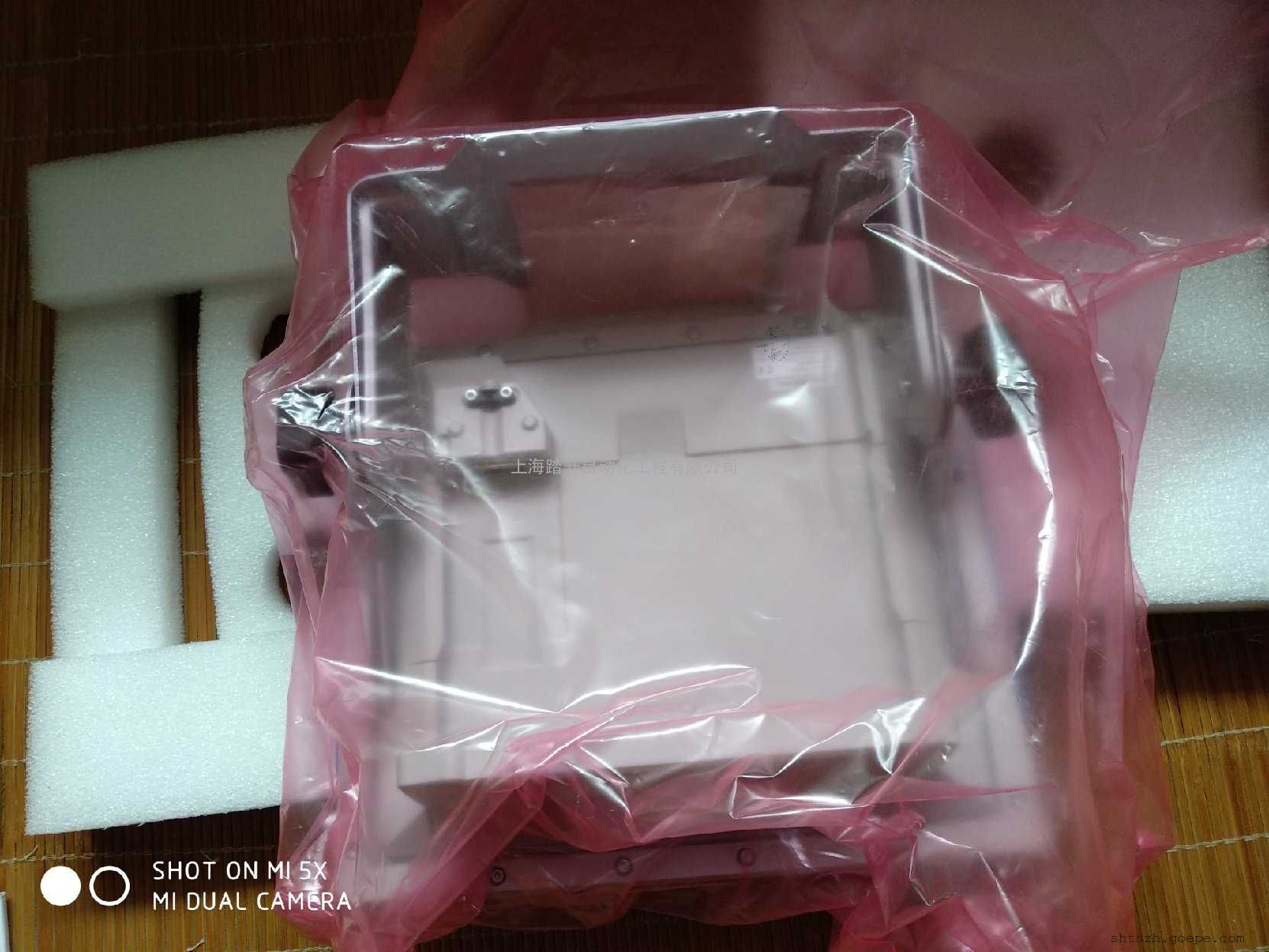 KISTLER显示屏5877AZ000 数据采集仪5877B0