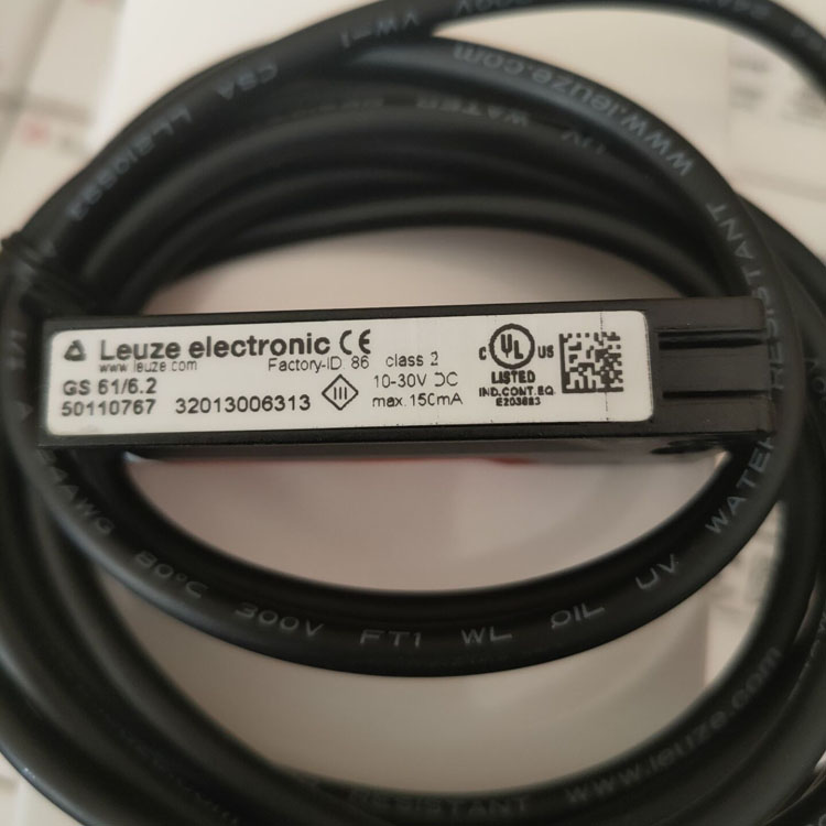 劳易测GS 61/6.2德国LEUZEU形槽型光电开关贴标机纸质标签传感器