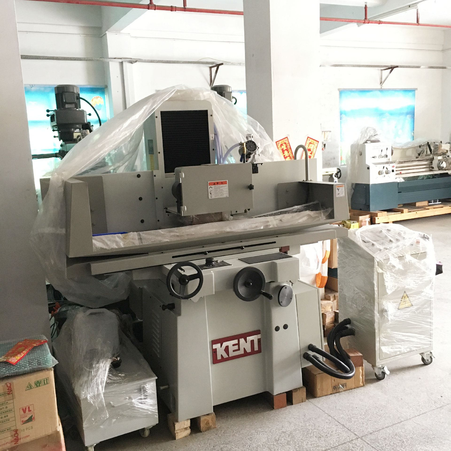 建德磨床3060三轴自动 上下伺服精密高效平面磨床 省力省时 操作简单KGS-306WM1