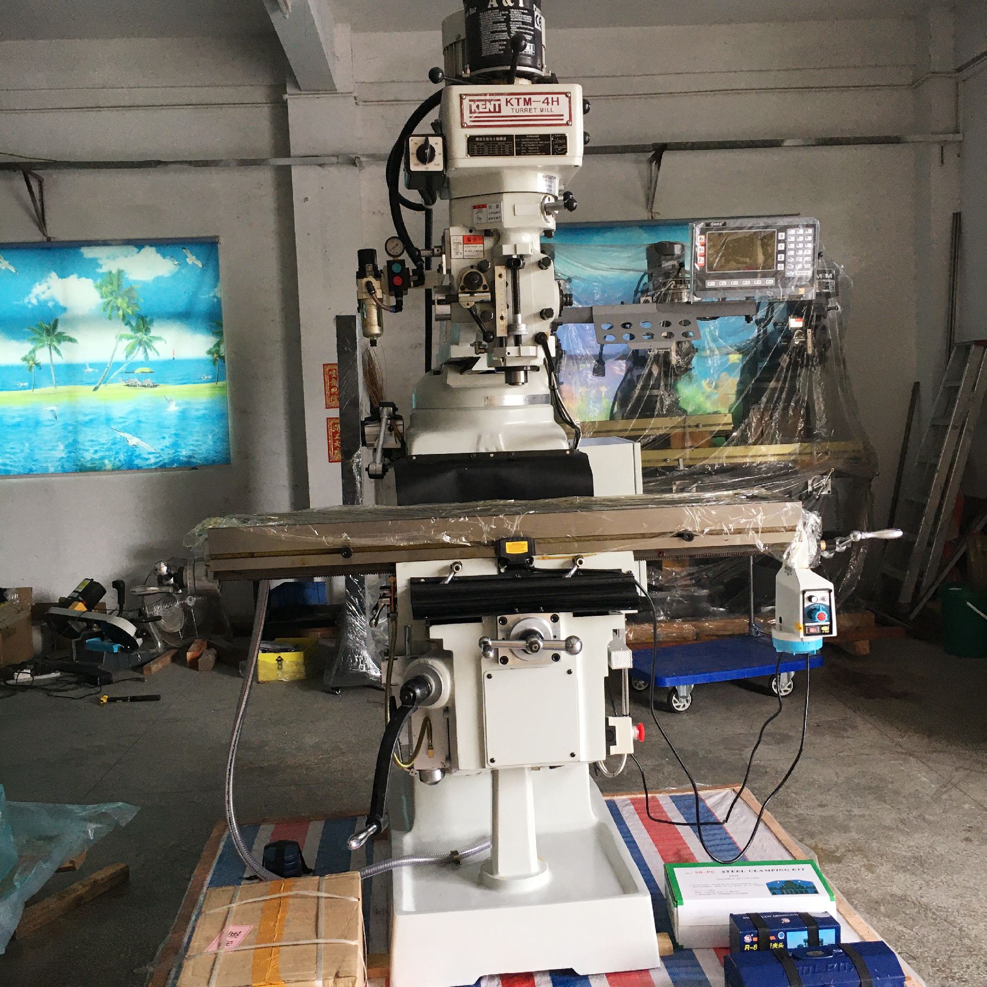 建德KTM-4H铣床 滑道贴耐磨片、耐磨耗，以确保长期精度