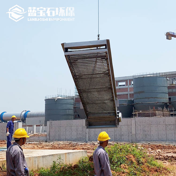 回转式格栅除污机带防臭罩 保护盖板JRAG 蓝宝石环保XHG-1×800