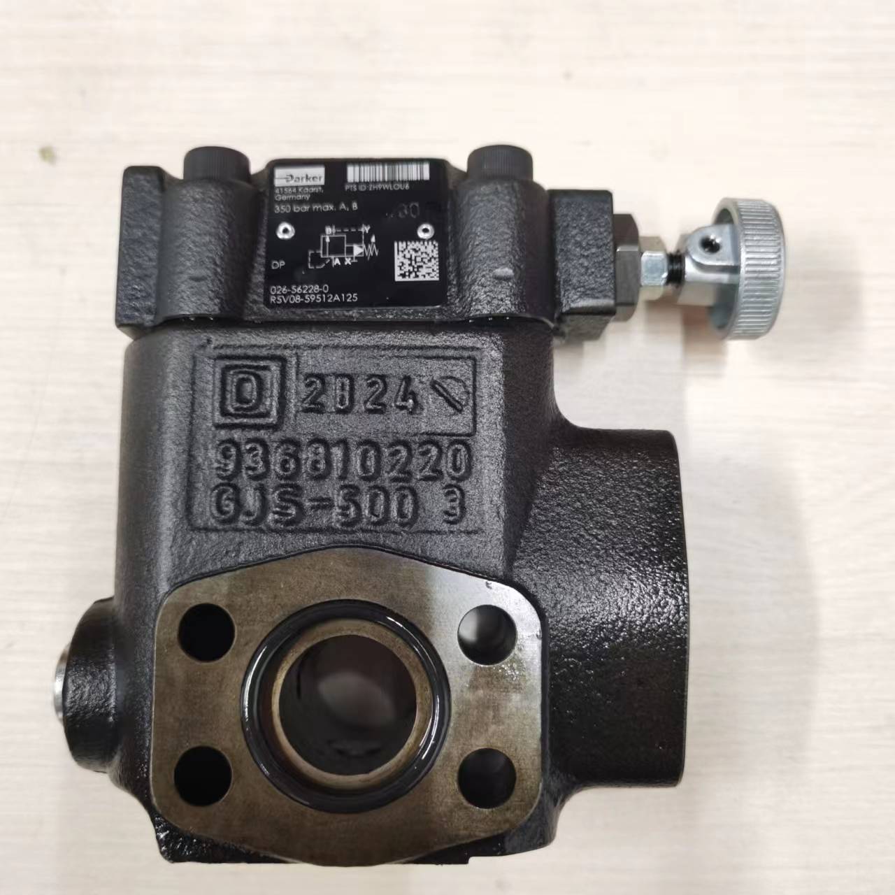 派克美国 Parker液压先导式溢流阀R5V10-495-12-A1
