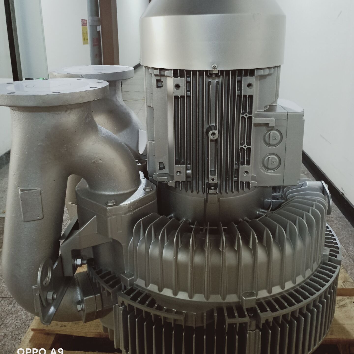 西门子2BH1943-7GH2715KW立式安装高压风机