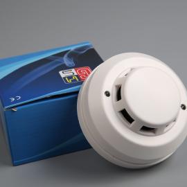 鴻博創(chuàng)RTU 協(xié)議氨氣溫濕度傳感器 -40～120℃監(jiān)測(cè)煙霧溫度氨氣報(bào)警器AQ-HB605