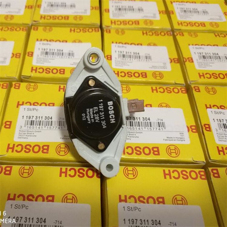 BOSCH调节器1197311304新款1197311301
