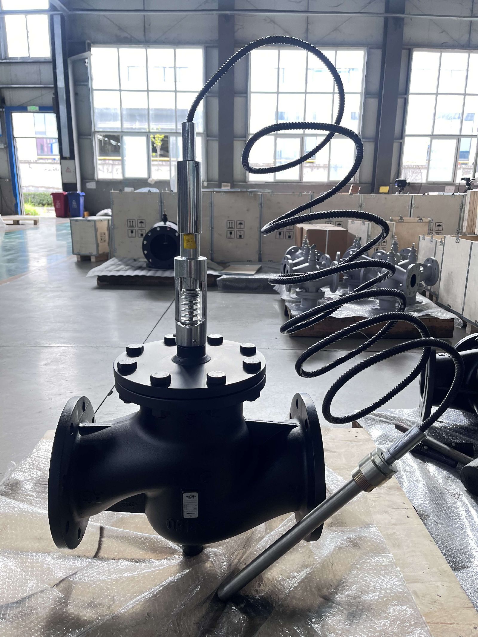百通自力式温控阀 适用于蒸汽、热水、热油等 无源工作YZW-150