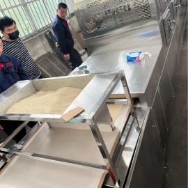 科爾微波飼料微波烘干設(shè)備 狗糧微波烘干機(jī) 烘干生產(chǎn)線4-6分鐘完成